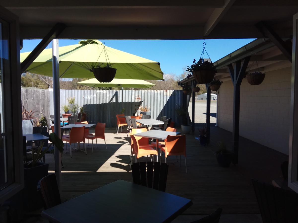 Otautau Hotel Esterno foto